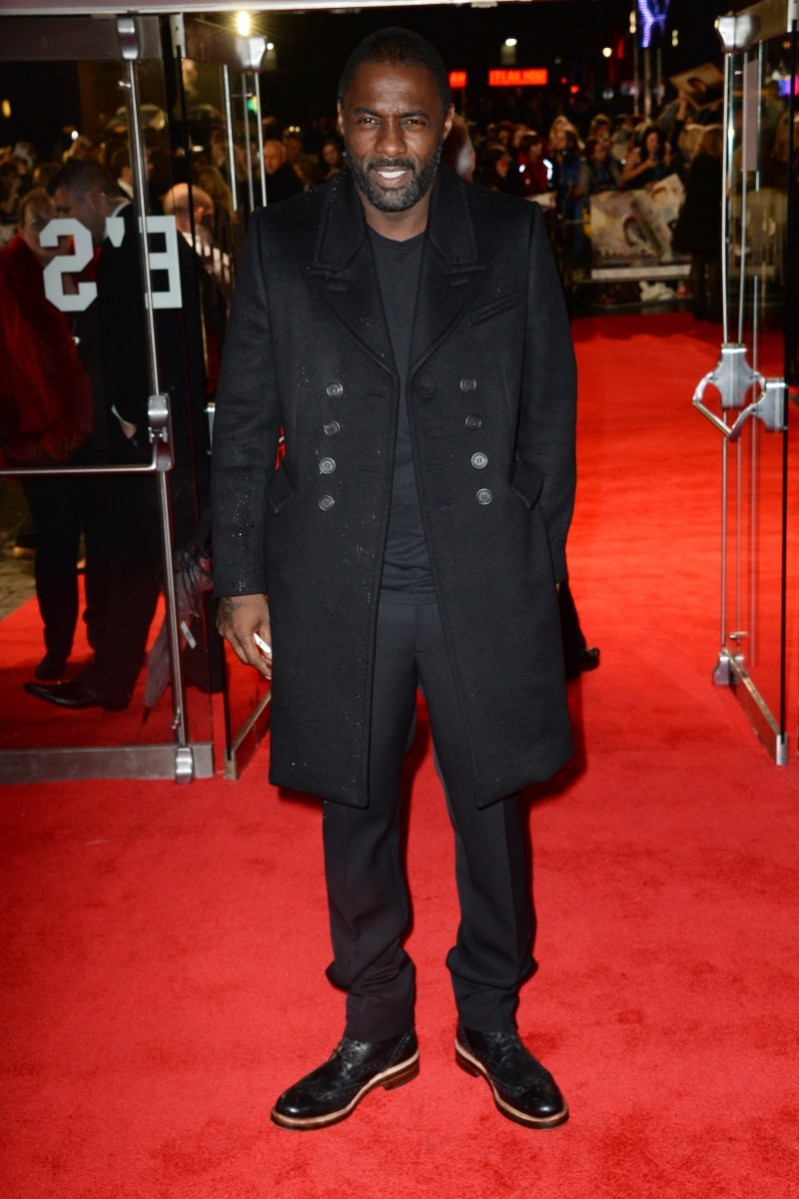 Idris-Elba-wearing-Burberry-to-the-premiere-of-Thor-The-Dark-World-in ...